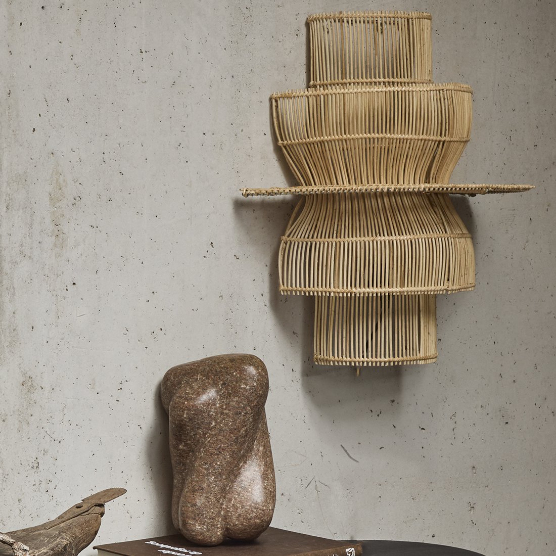 Saturn rotan wandlamp