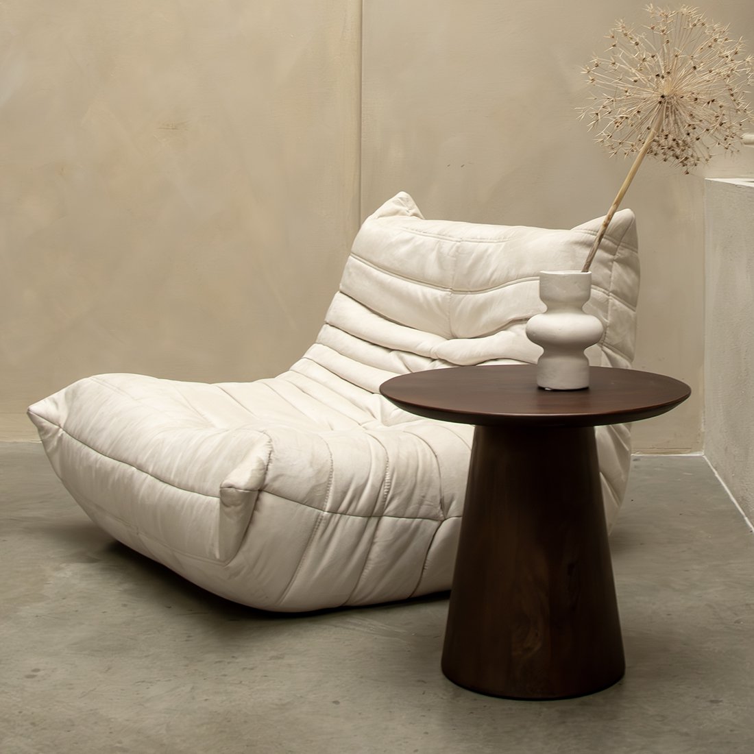 Bullnose Cone bijzettafel 50 cm