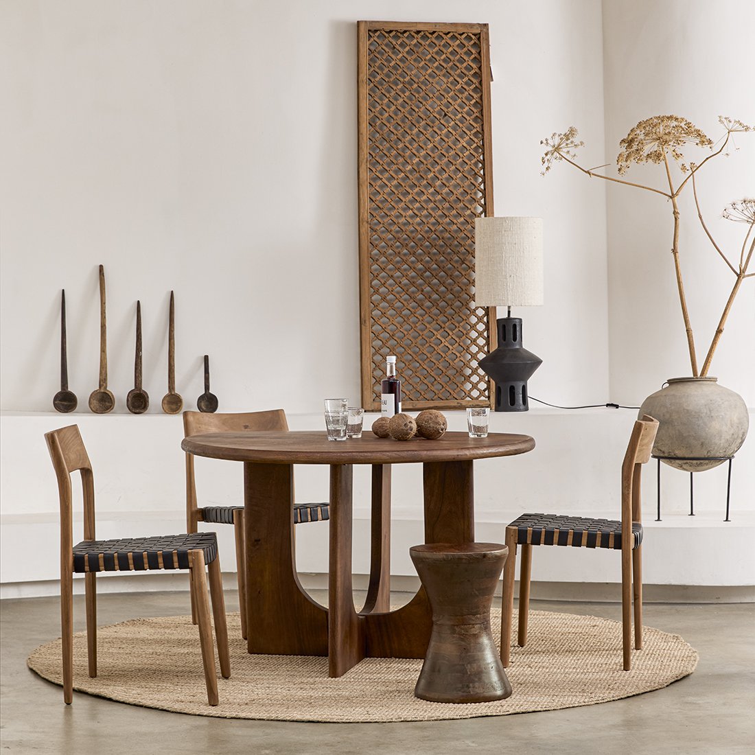 Bullnose Coliseo eettafel 120 cm